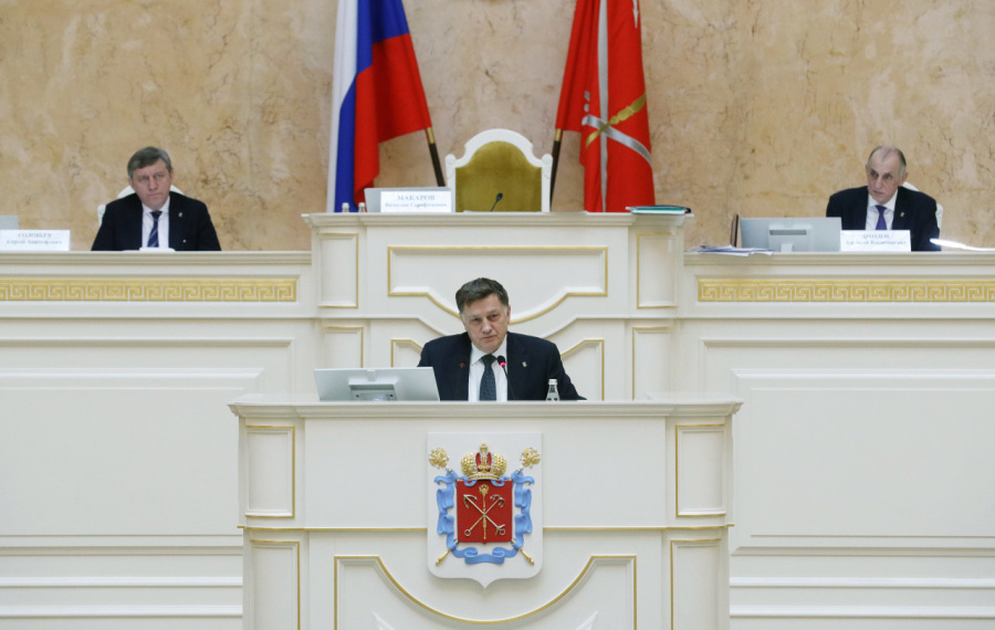 «Мы должны сделать так, чтобы молодые специалисты работали в России» — Вячеслав Макаров прокомментировал принятие в первом чтении законопроекта о молодежной политике