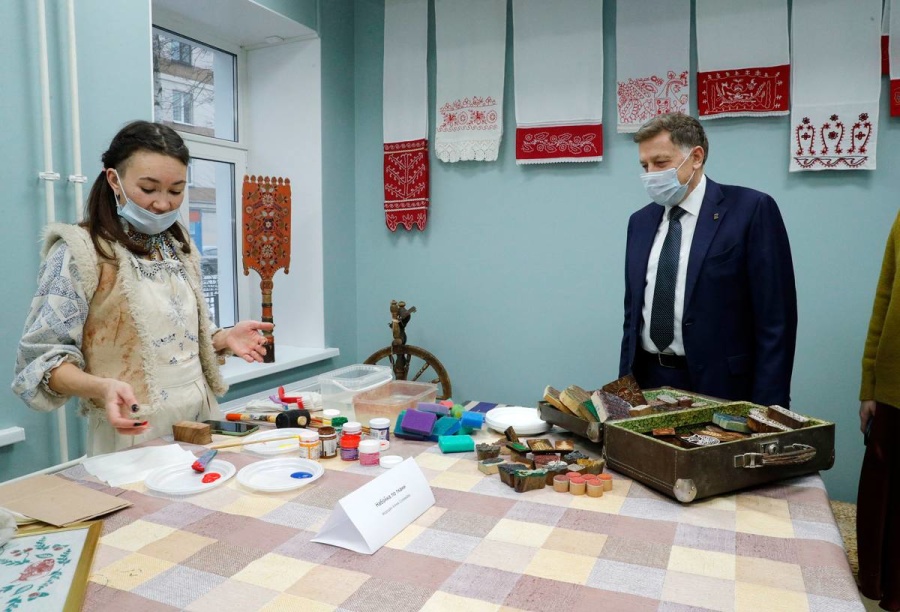 Вячеслав Макаров принял участие в открытии «Палаты ремесел» в Петроградском районе